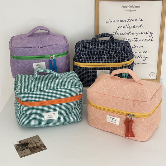 Classic Plaid Cosmetic Bag Minimalist Travel Pouch