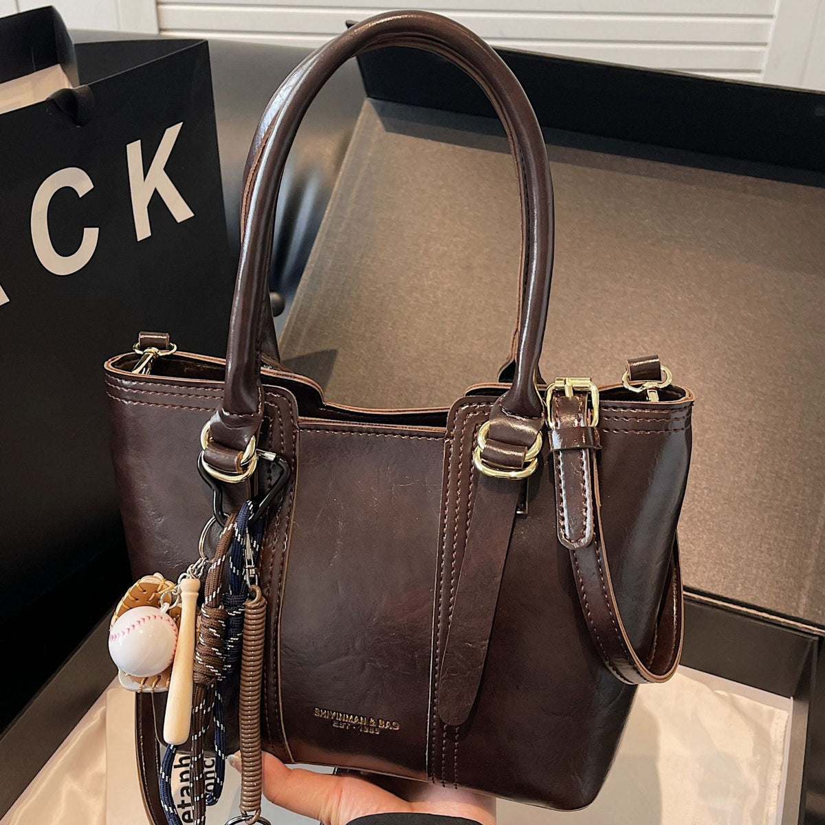 Trendy Retro Bucket Bag for Women