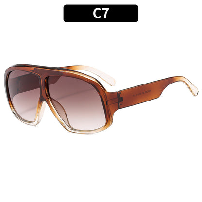 Retro Oversized Sunglasses Trendy Outdoor Shades for Women