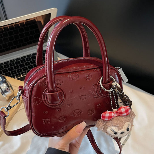 Vintage Oil Wax Leather Handbag for Women Stylish Bowling Bag