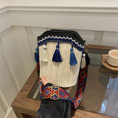 Trendy Woven Bucket Bag for Women with Fringe