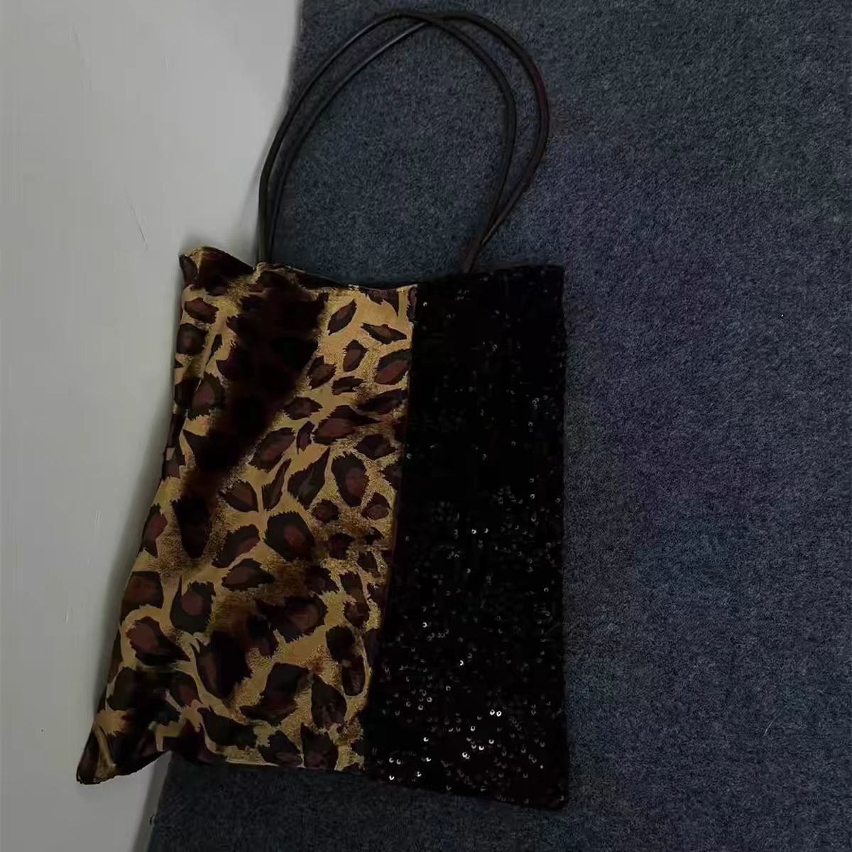 Retro Leopard Print Sequins Shoulder Bag