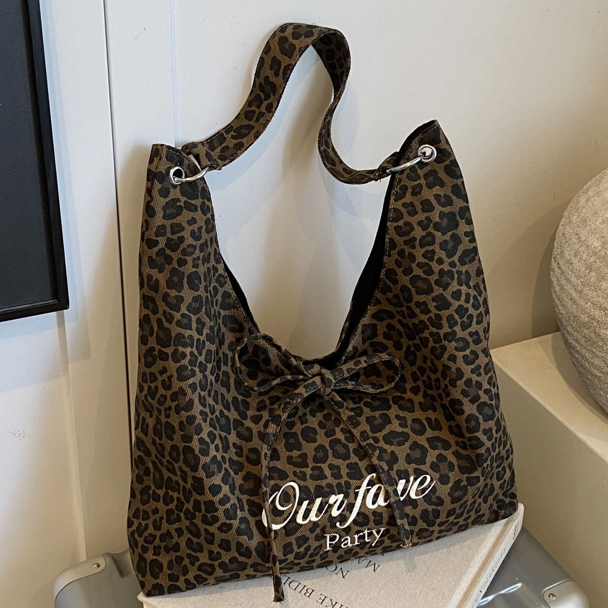 Artistic Leopard Print Tote Bag Stylish Casual Large Capacity Bag