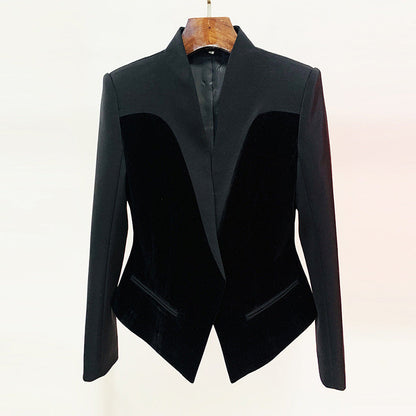 Structured Velvet Blazer for Elegant Casual Wear