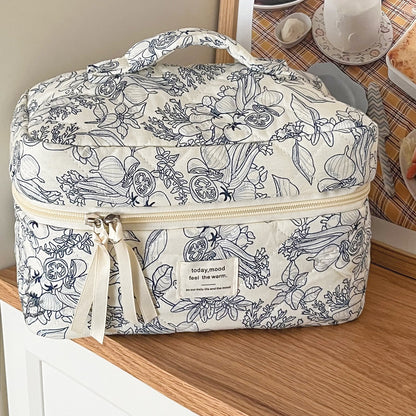 Simple Flower Print Simple Make Up Bag