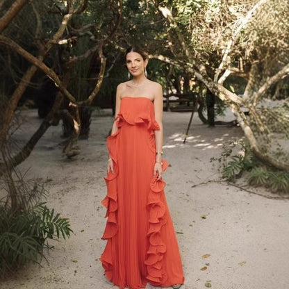2025 Summer New Pleated Chest-Wrapped Big Pendulum Dress
