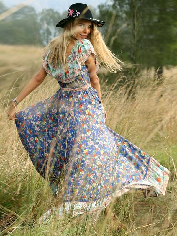 Blue Off-The-Shoulder Bohemia Maxi Chiffon Floral Print Dress Beach Style Vacation Dress