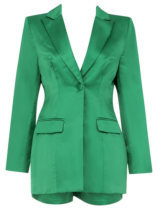 Nicole Suit