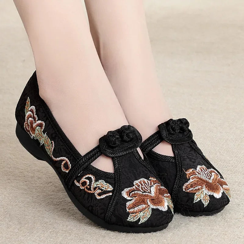 Women Retro High Quality Red Embroidery Ballet Shoes Lady Casual Sweet White Anti Skid Hemp Flat Shoes Zapatos Mujer E6184X