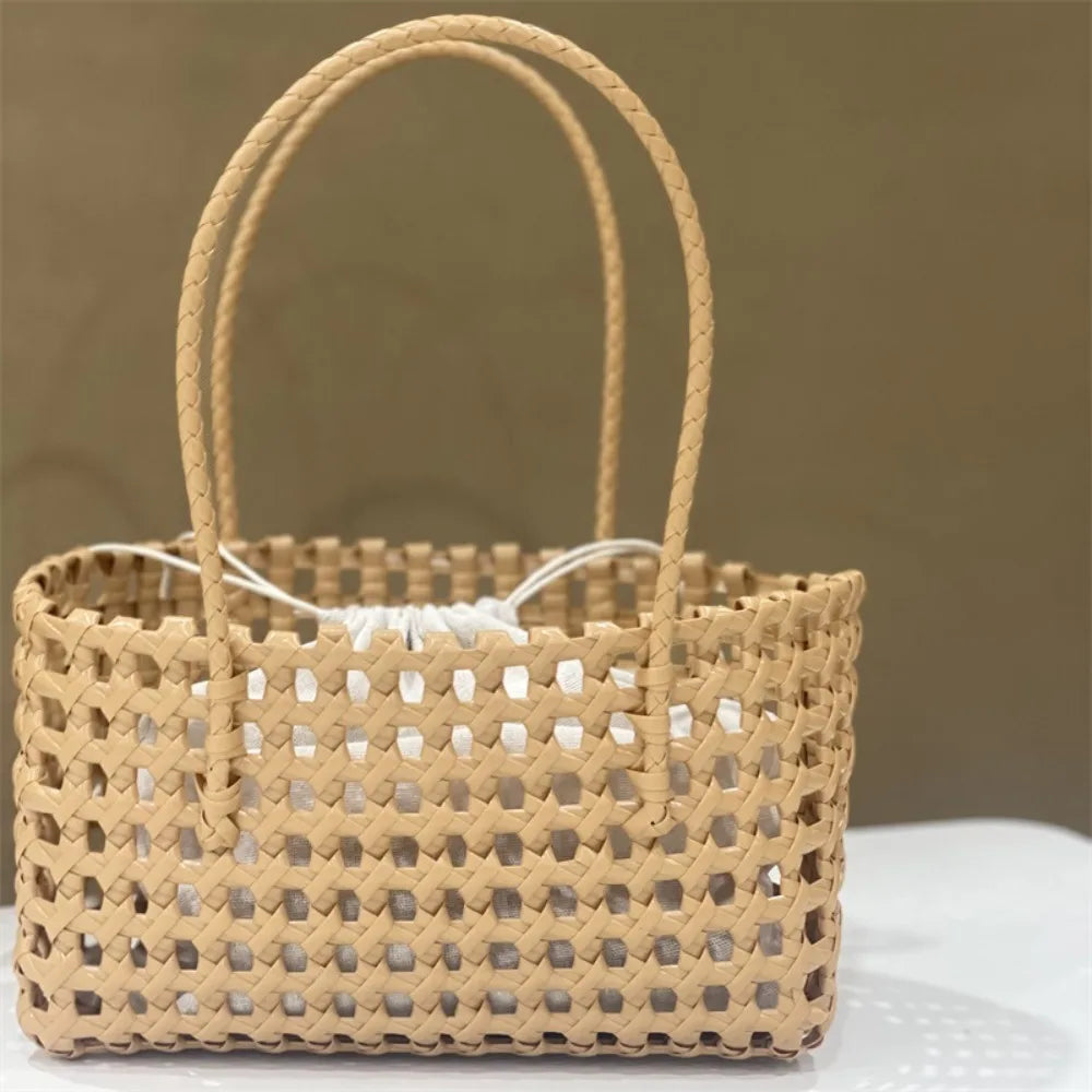 Plastic Hollow Weave Bag Countryside Style Large Capacity Beach Tote Bag Bucket Bag Bohemian Style Woman Pvc Handbag Summer