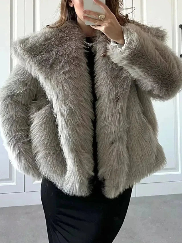 Melo Coat