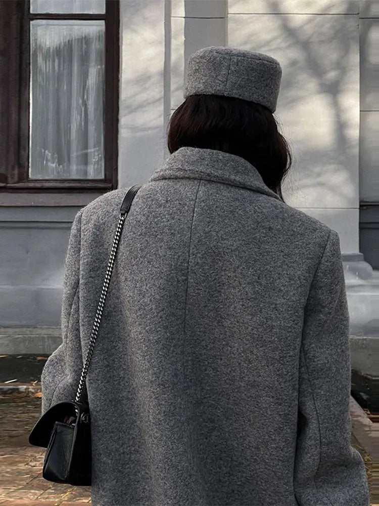 Emmi Coat
