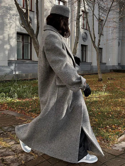 Emmi Coat