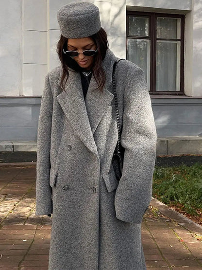 Emmi Coat