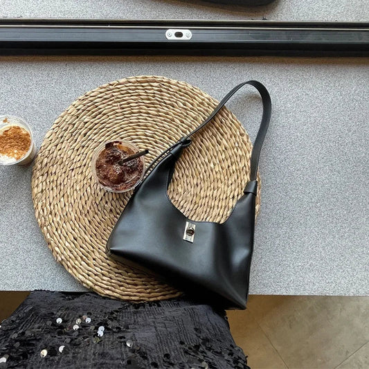 Lara Bag