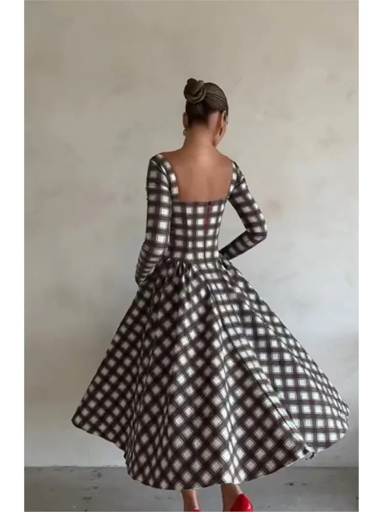 Valery Elegant Dress