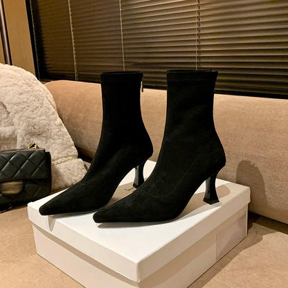 Jenesis Boots