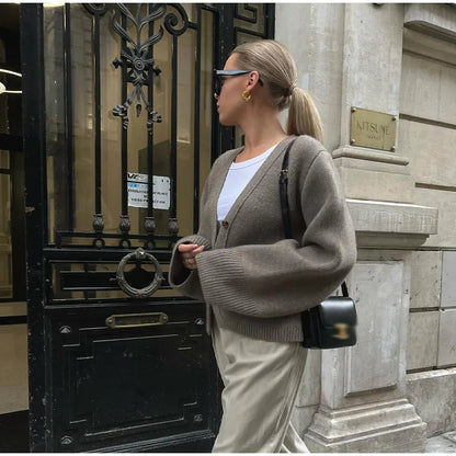 Knit Cardigan Women Autumn Gentle Solid Long Sleeve Single Breasted Female Sweaters V-Neek Pocket All Match Lady Knitwear 2024