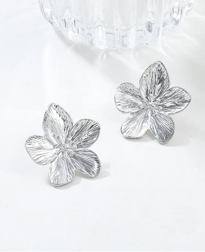 Esteria Earrings