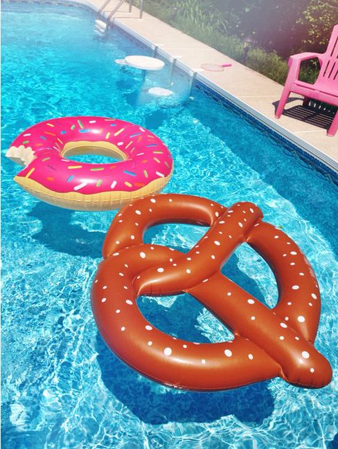 Donuts Inflatable Floating Drainage Supplies Floating Bed Swimming Toy