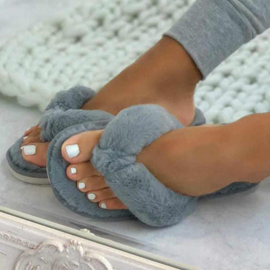 Saint Morris Too Cute Faux Fur Toe Thong Slippers