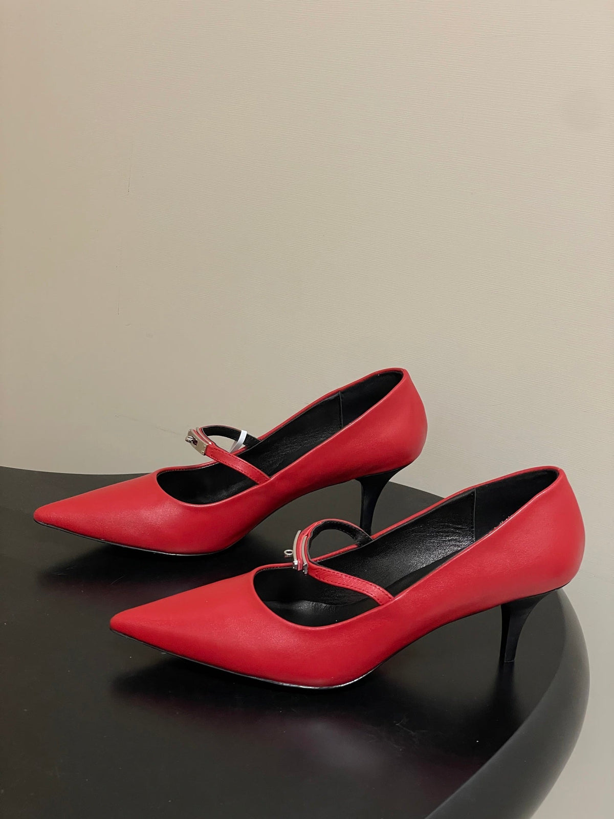 HM 26 Majeste 60 Pump Red in Calfskin 593827