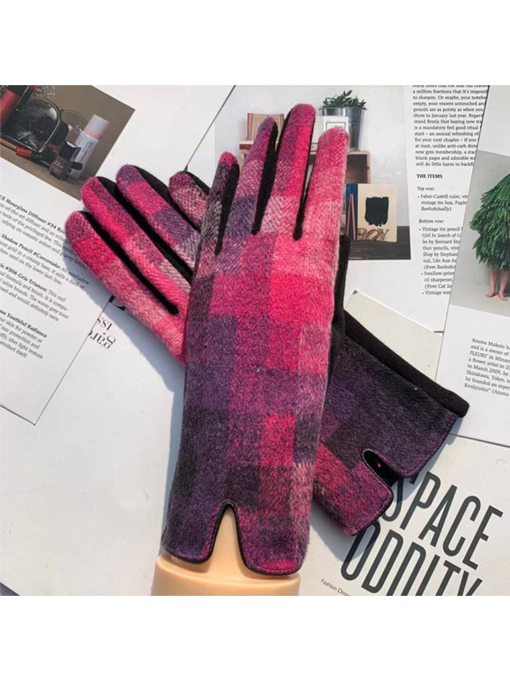 Gloving - Winter Touchscreen Gloves with Plaid Patterns