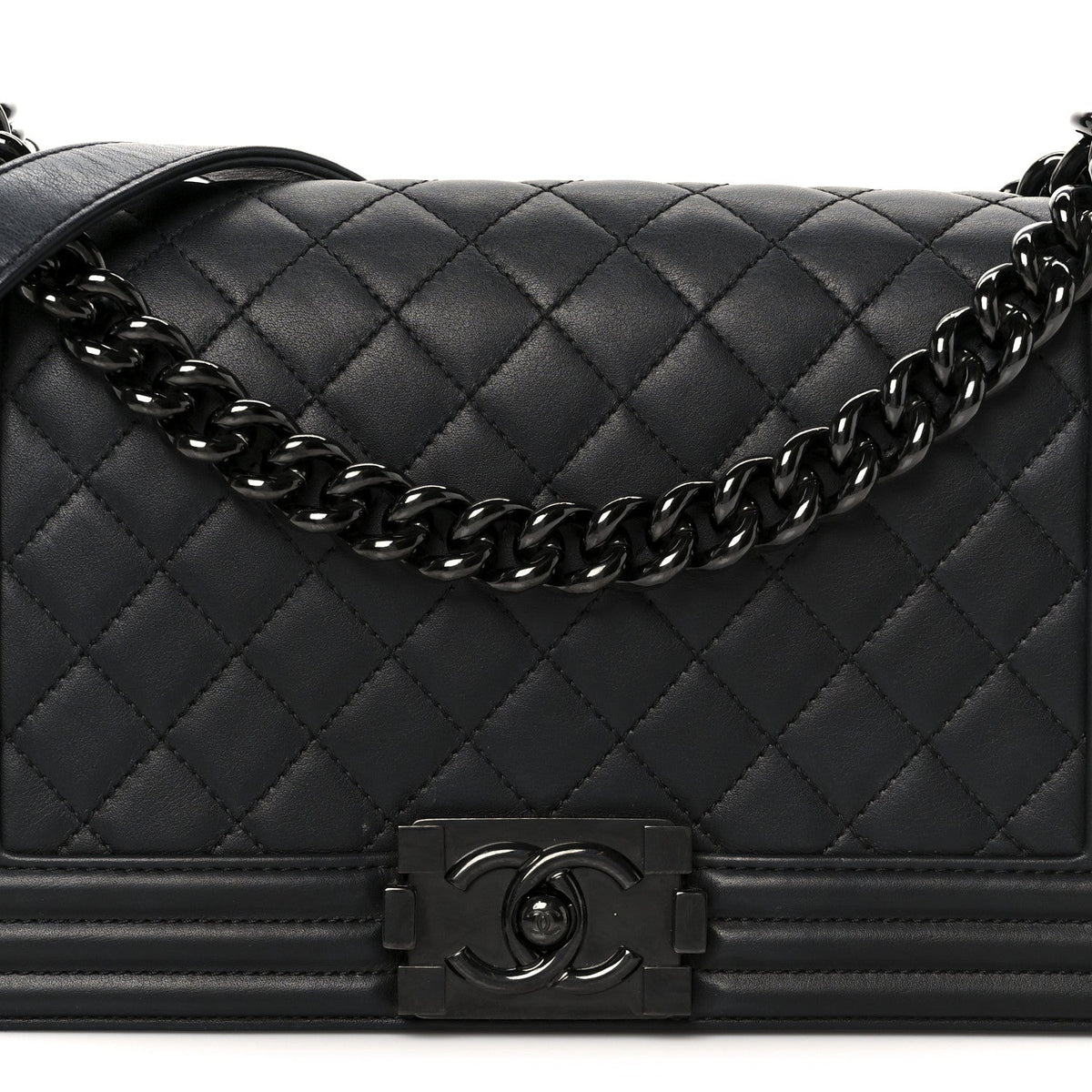 Calfskin Quilted Medium Boy Flap So Black