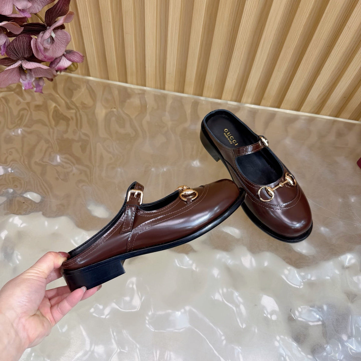 GG 26 Mule Dark Brown Sheepskin 589457