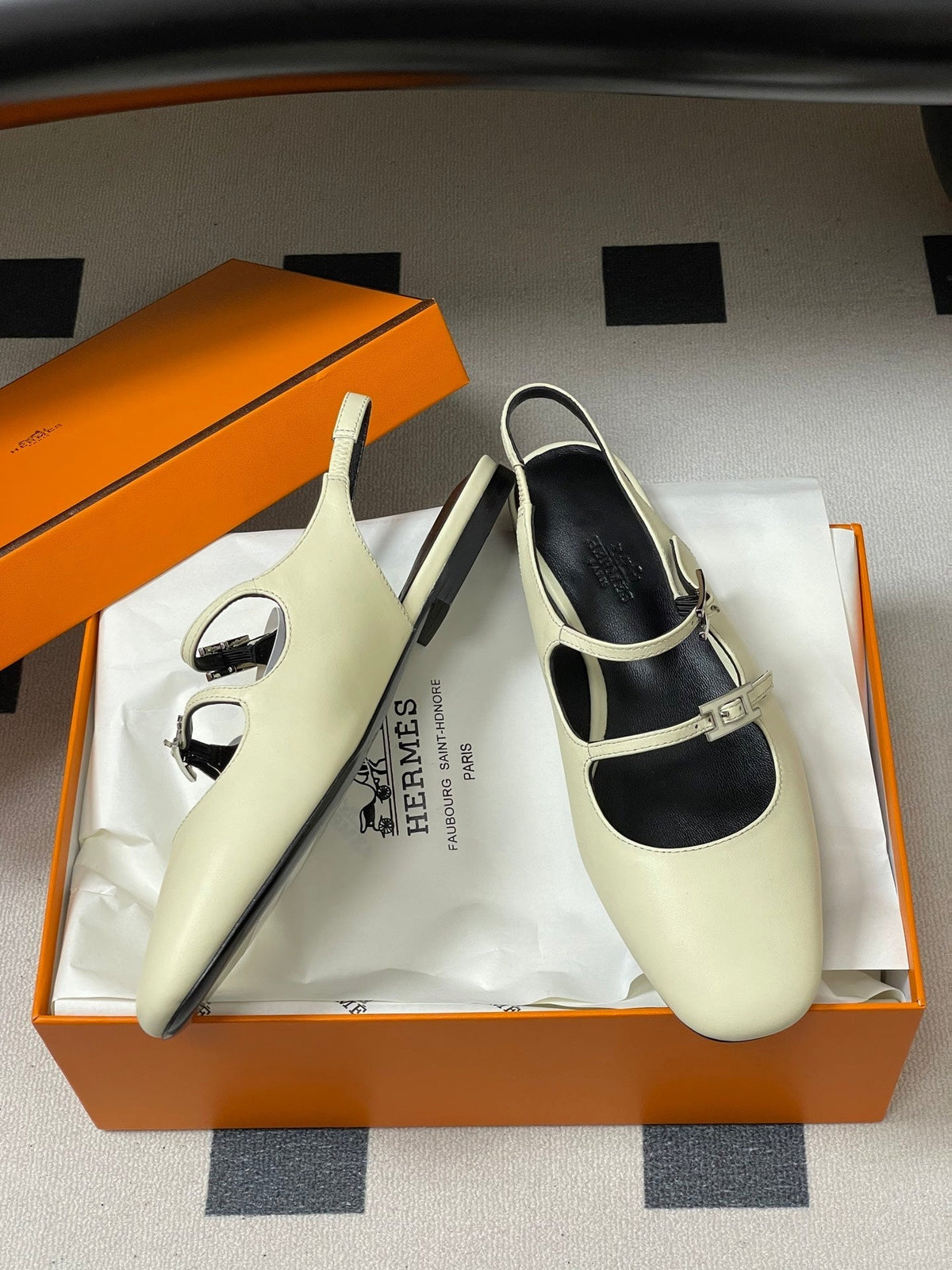 Hermes 26S Mila Open-Heel Sandals White in Calfskin 594348