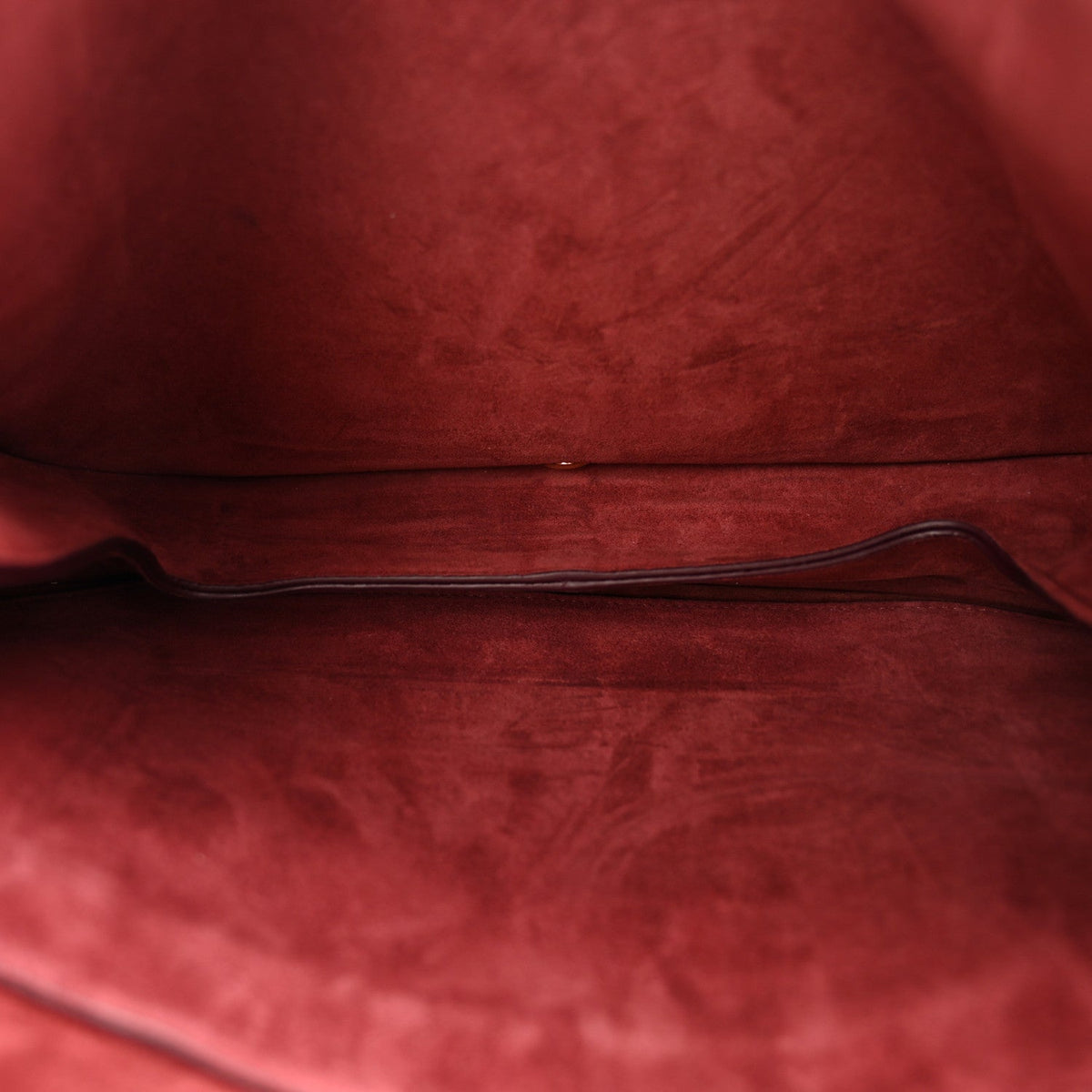 Shiny Lambskin Soft Triomphe Besace Bag Syrah