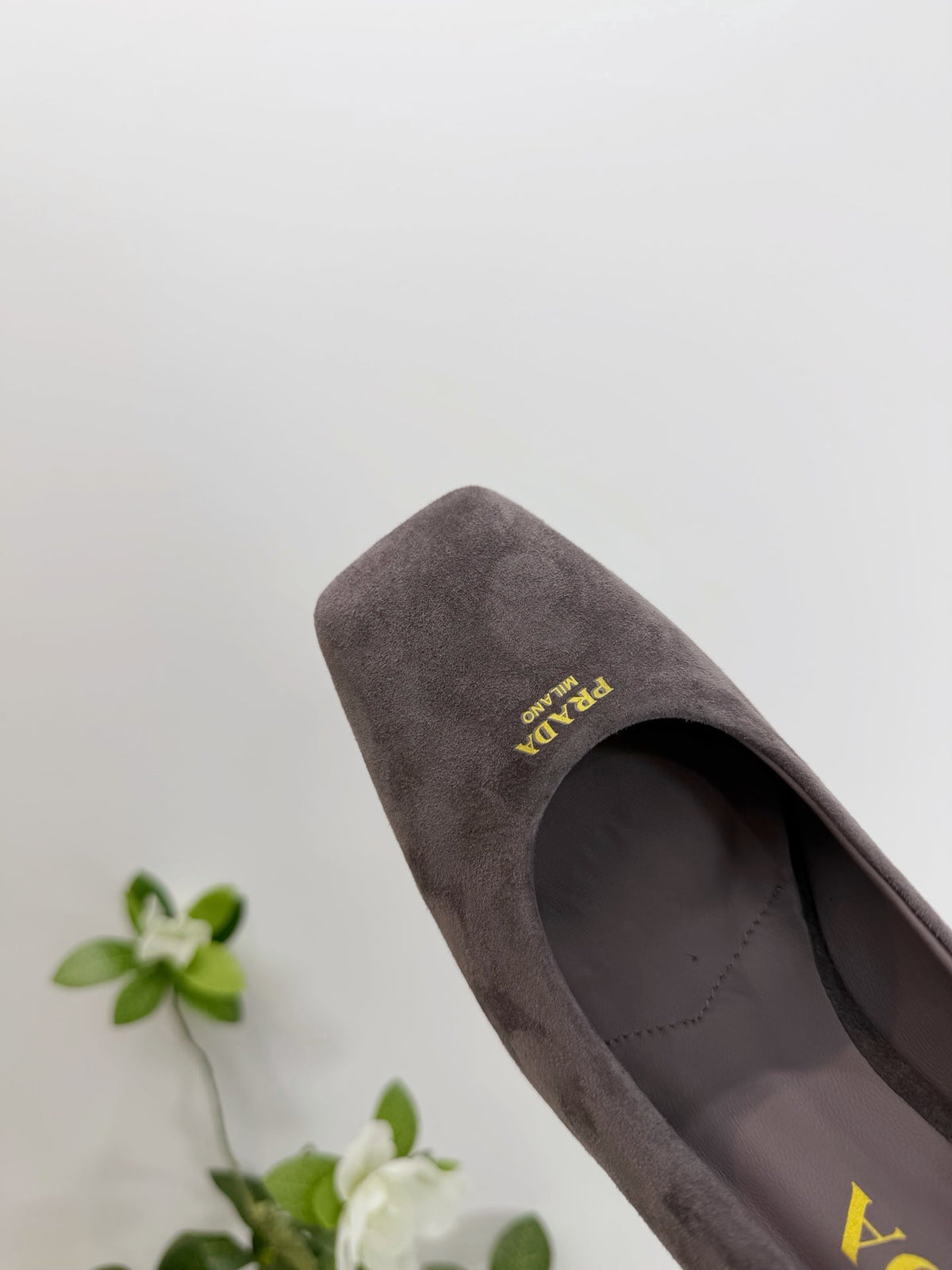 PRA 26SS Square-toe Block Heels 85 Dark Gray Suede 592361