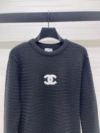 CHANEL 26 LOGO KNIT BLACK SWEATER 335407