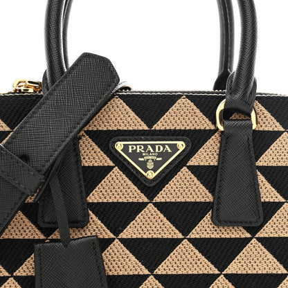 Jacquard Saffiano Triangolo Symbole Embroidered Mini Galleria Double Zip Tote Black Corda