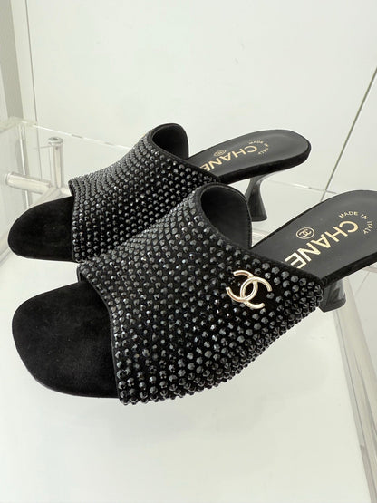 CC 26 Sandal 70 Black Rhinstone Deer Hide 597372