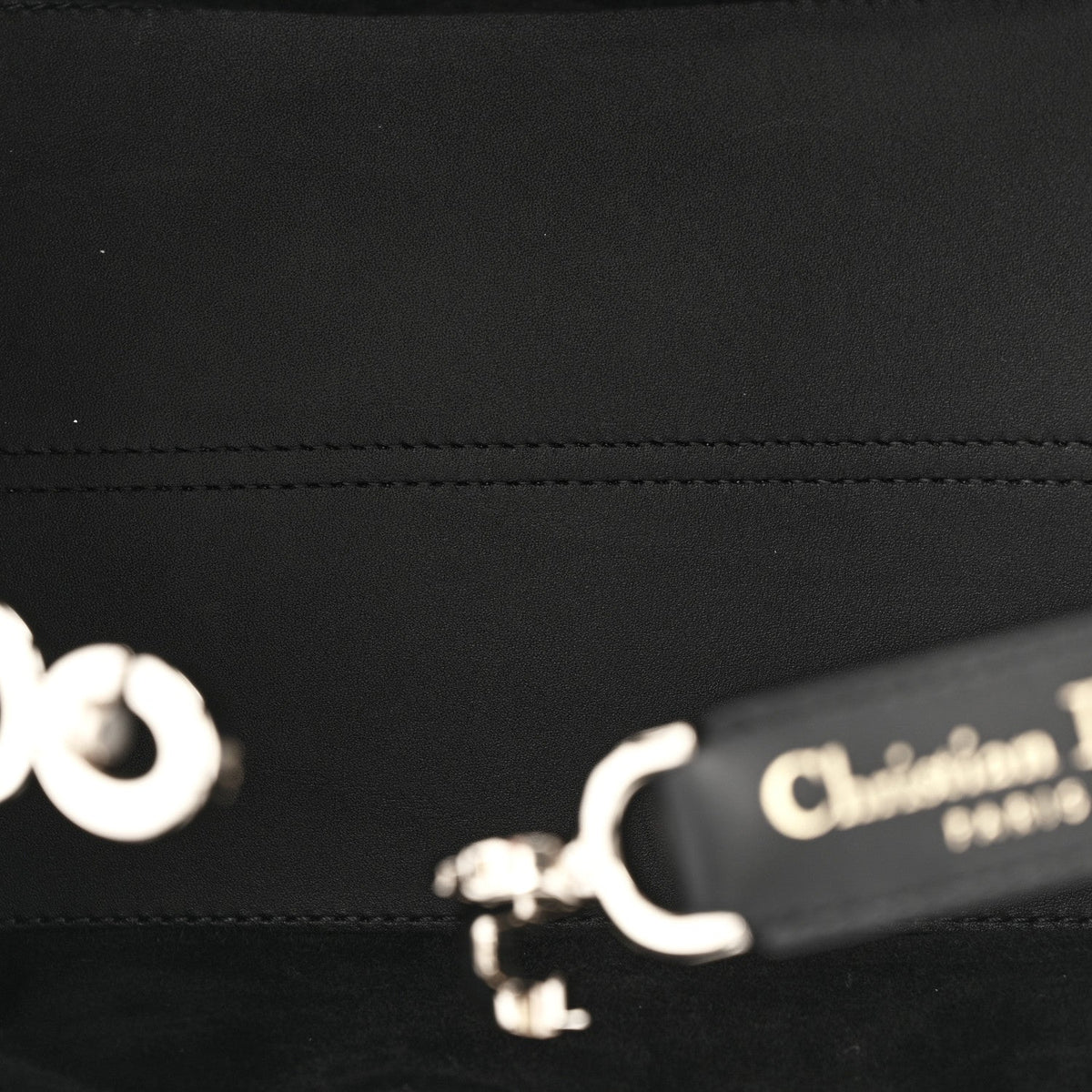 Calfskin Macrocannage Small Toujours  Black