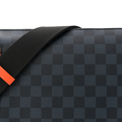 Damier Cobalt Race Discovery Messenger