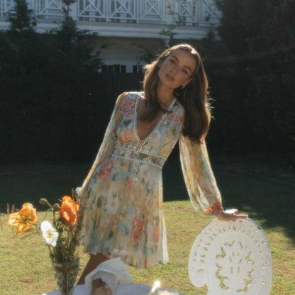 Fashion Printed V-Neck Bubble Sleeve Lace Patchwork Large Swing Dress