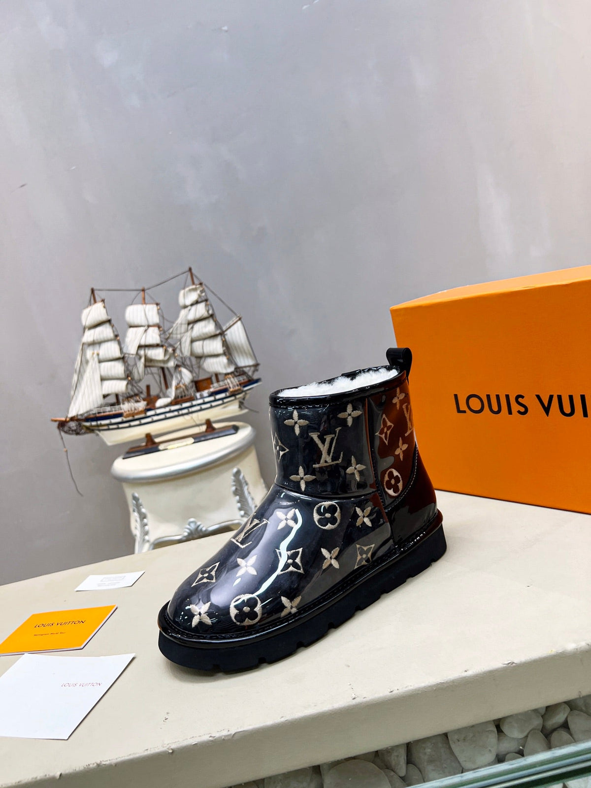 LV 25 Snow Boots Black Monogram PVC Wool