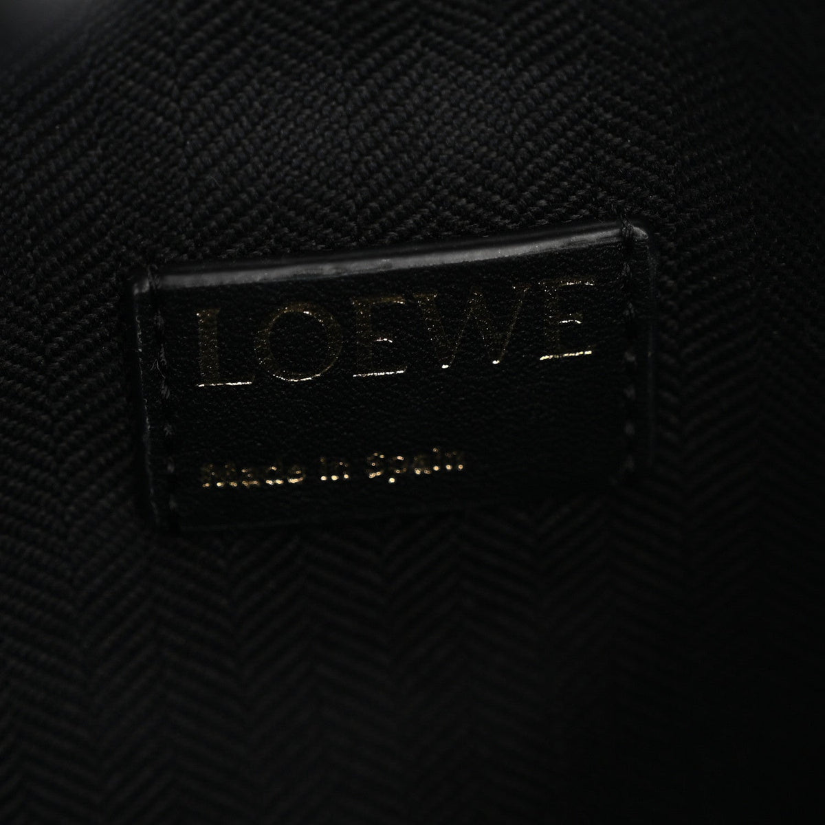 Jacquard Anagram Calfskin Medium Cubi Bag Anthracite Black