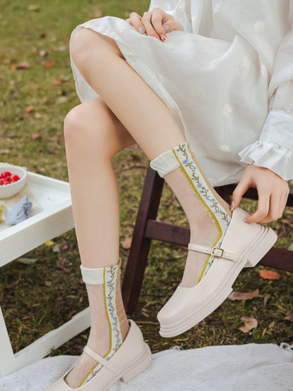 Rufia - Sheer Floral Lace Socks