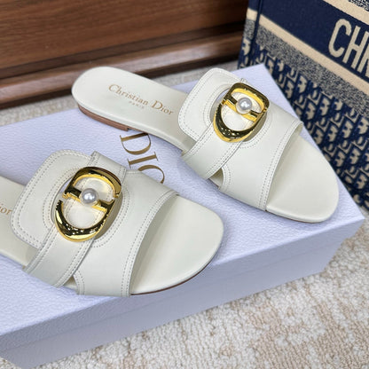 CD Montaigne Sandals White in Calfskin 598175