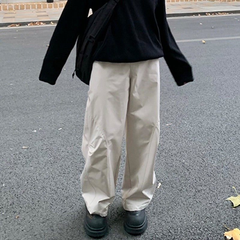 Double-Knee Pleated Wide-Leg Cargo Pants Curved Cut Lightweight Design