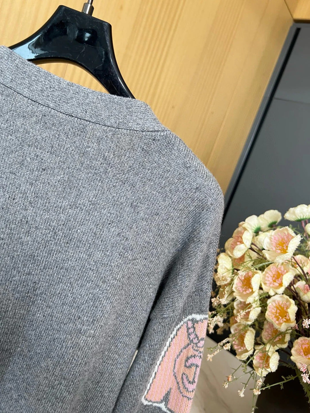 CHANEL 25S CARDIGAN STYLE 194