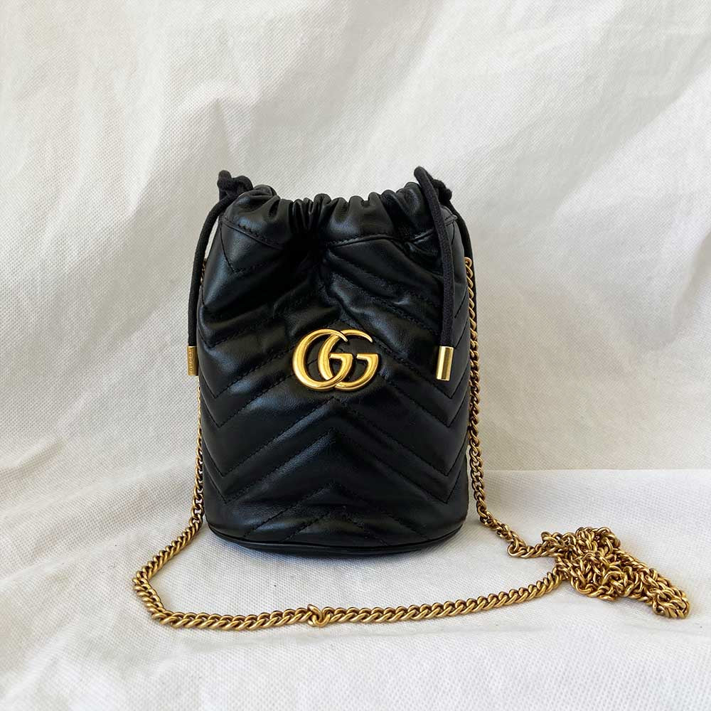 Gucci GG Marmont mini bucket black bag