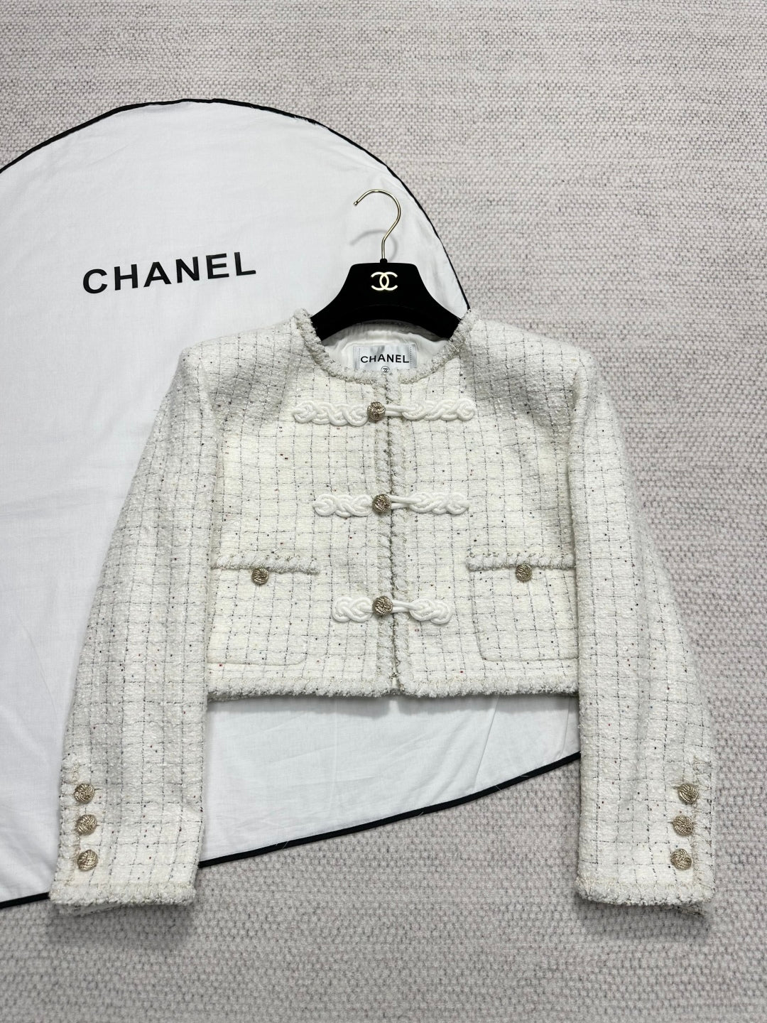 CC 25A Beaded Plaid Crop Tweed Jacket