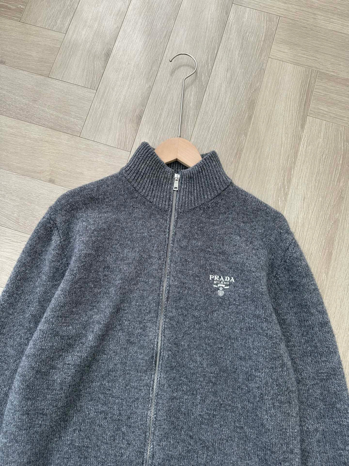PRADA GRAY CASHMERE CARDIGAN