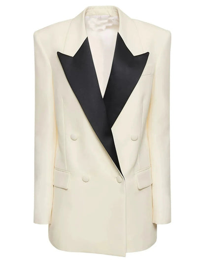 Elizabeth Coat In White