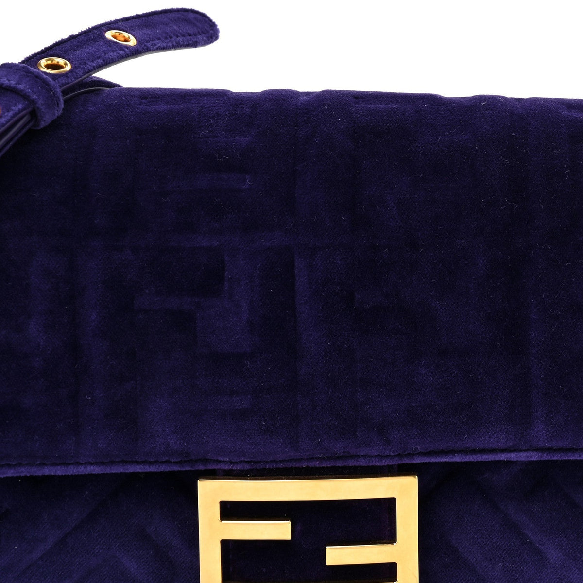 Velvet FF Embossed Baguette Viola Plus