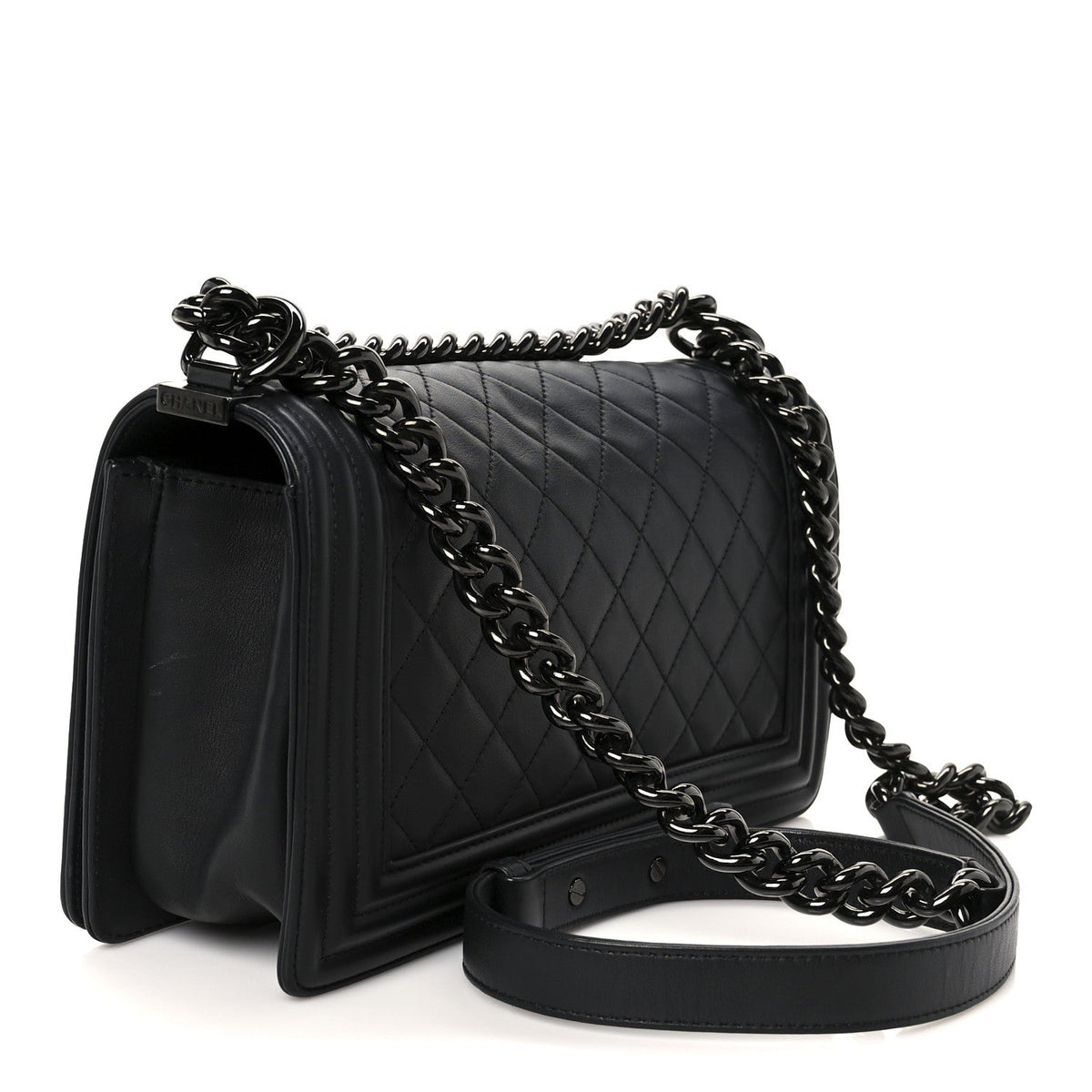Calfskin Quilted Medium Boy Flap So Black